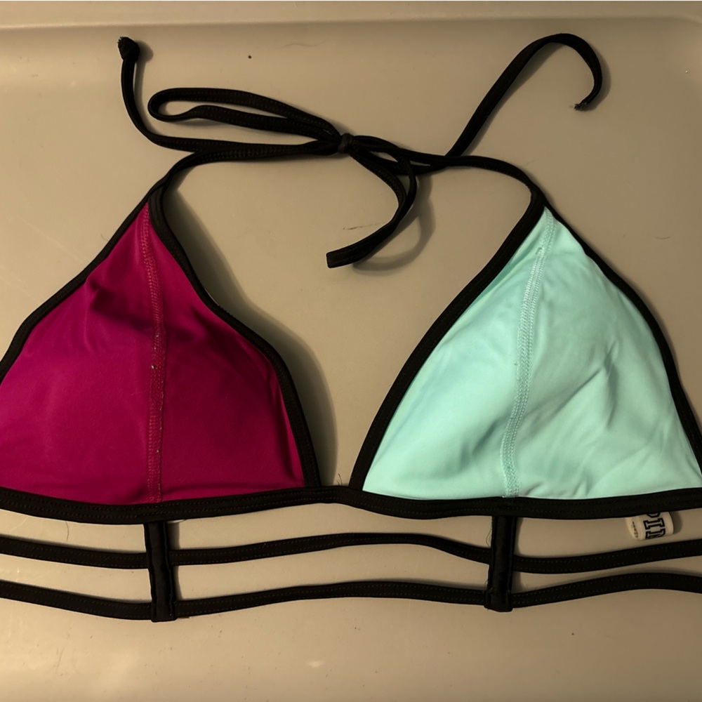 Women’s Swim Top